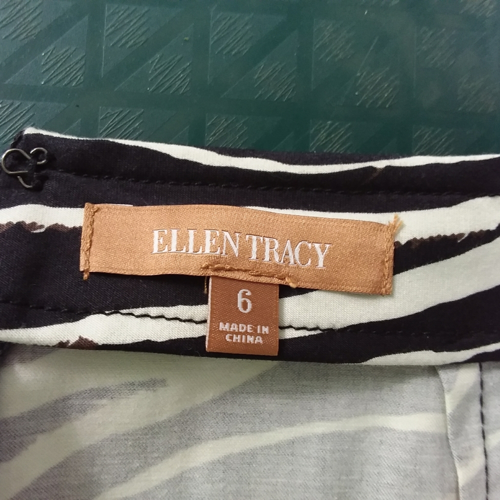 Ellen Tracy Women's Zebra Skirt - Picture 5 of 6
